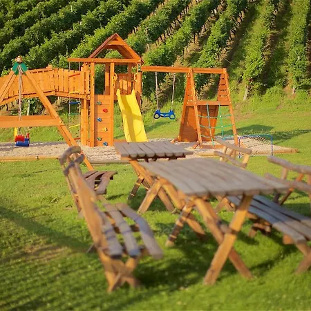 Tourist Farm Lovrec Apartament Jirsovci